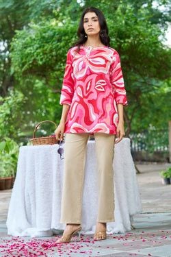 Color – Red & Pink