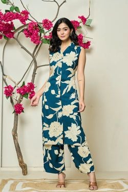 Color – Teal Blue