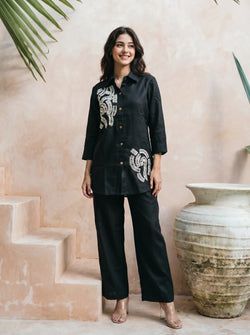 Color – Black