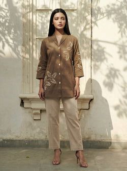 Color – Deep Taupe