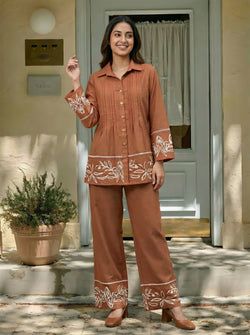 Color – Brown