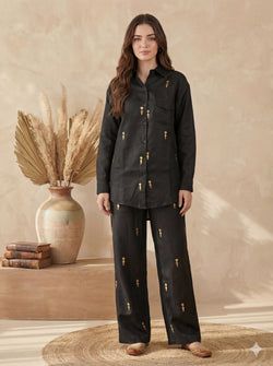 Color – Black