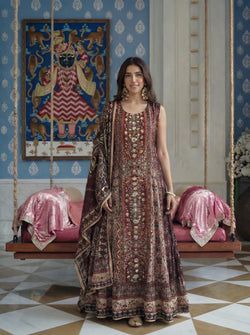 Color – Maroon