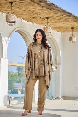 Style – Khaki