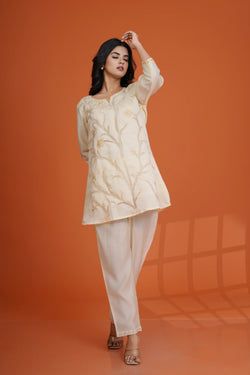 Color – Yellow