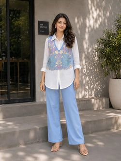 Color – White & Sky Blue