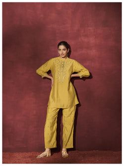 Color – Yellow