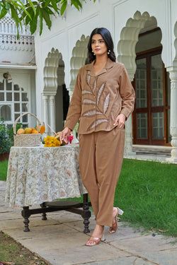 Style – Tan