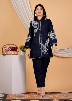Style – Blue Embroidered