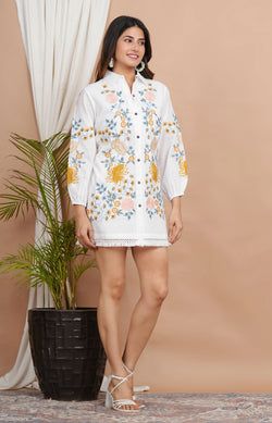 Color – white