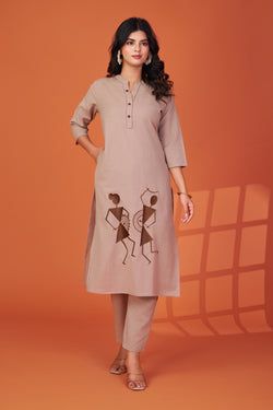 Color – Brown