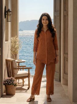 Color – Rust Orange