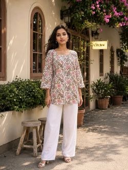 Color – White Floral