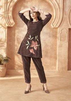 Style – Plum Leaf
