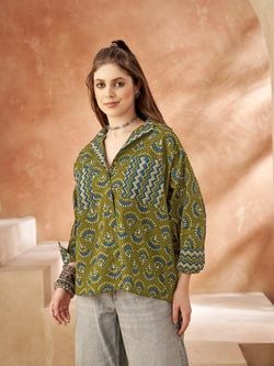 Color – Olive Green & Blue