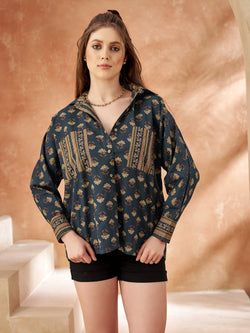 Color – Navy Blue & Beige