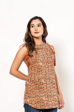Color – Coral & Mustard