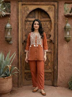 Color – Burnt Orange