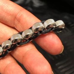 Bead Style – Hand Crunchy