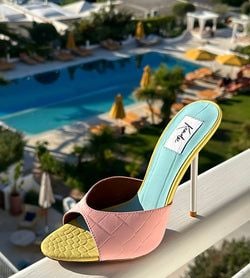 Colour – Pastel Multi