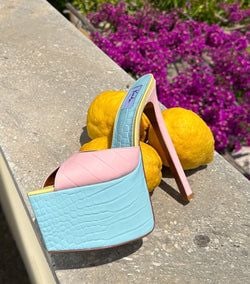 Colour – Pastel Multi