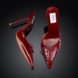 Colour – Burgundy