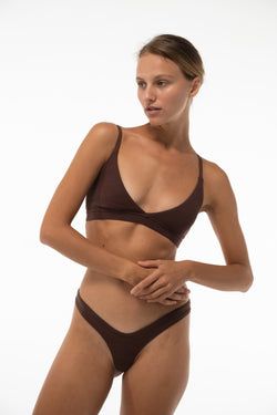 V-NECK COTTON BRALETTE