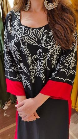 Color – Black