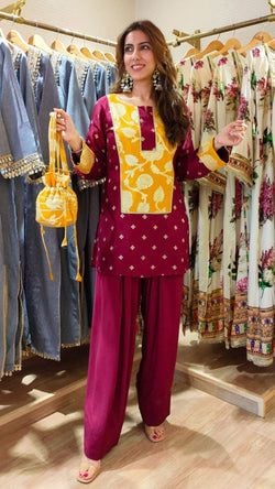 Colour Option – Maroon