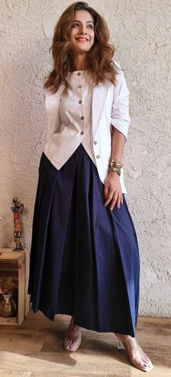 COlor – White Blue