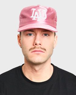 color – Pink
