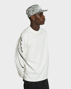 color – White