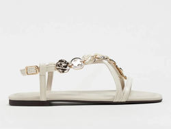 COLOR – BEIGE