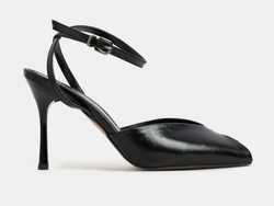 COLOR – Black
