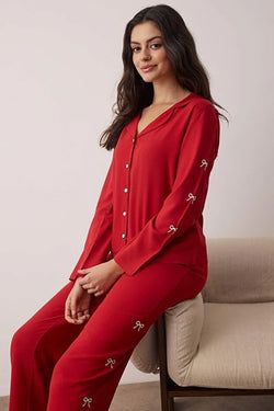 COLOR – Burgundy