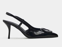 COLOR – BLACK