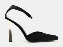 COLOR – Black