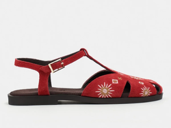 COLOR – RED