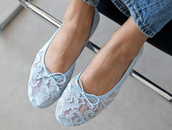 COLOR – BABY BLUE