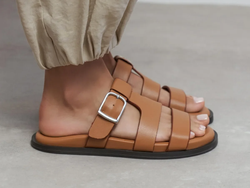 COLOR – Tan