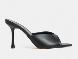 COLOR – Black