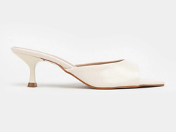 COLOR – BEIGE