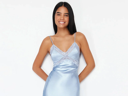 COLOR – LIGHT BLUE