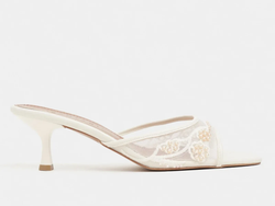 COLOR – Anka Beige
