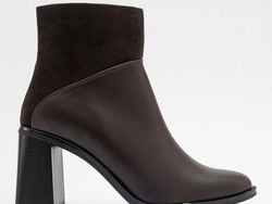 COLOR – BROWN