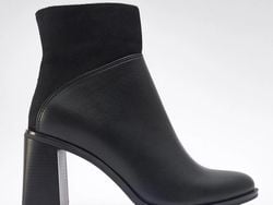 COLOR – BLACK