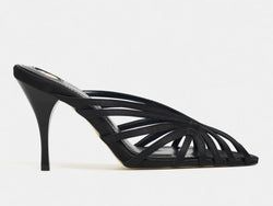 COLOR – Black