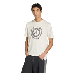Style – MERCEDES - AMG PETRONAS FORMULA 1 TEAM SILVER ARROWS TEE 'Off White / Granite