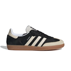 Core Black / Wonder White / Silver Metallic