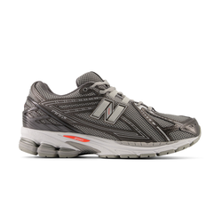 Style – Metallic
